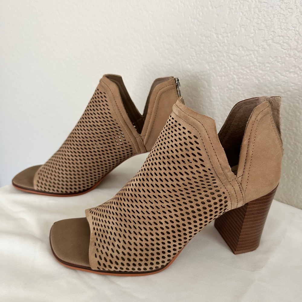 Vince Camuto Tan Heeled Boots with Perforated Design